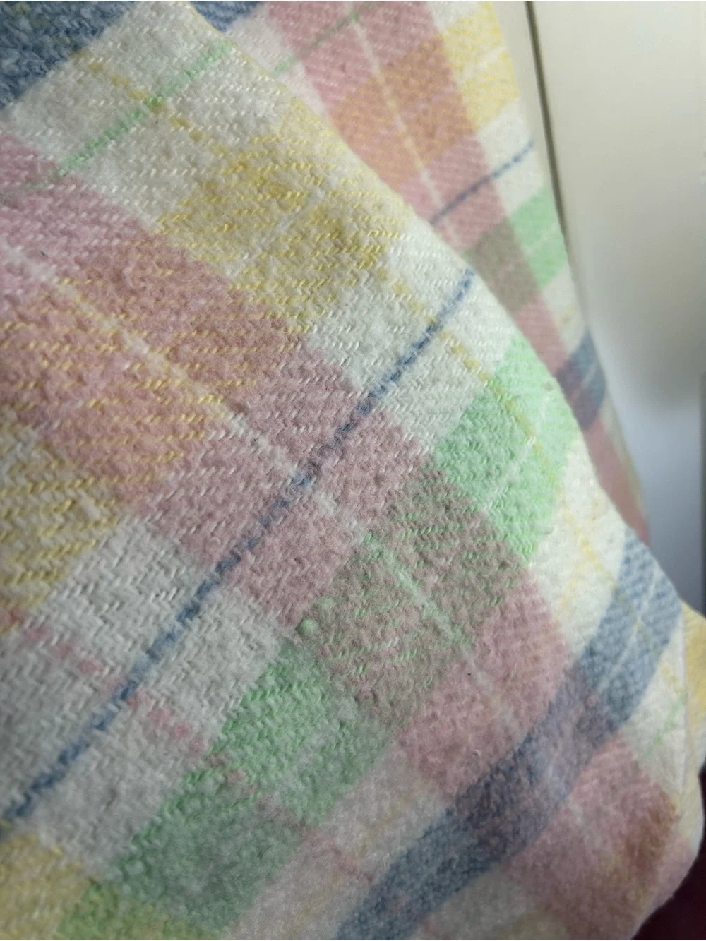 WPL 1675 Plaid Baby Blanket Fringe Edge Trim Pastel Pink Blue Yellow Acrylic USA